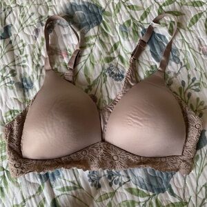 Aerie Sunnie Wireless Bra 36B